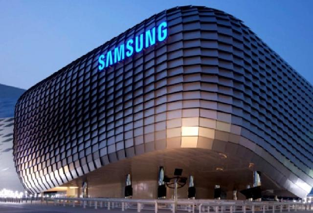 “Samsung” 6 kameralı smartfonunu təqdim etməyə hazırlaşır