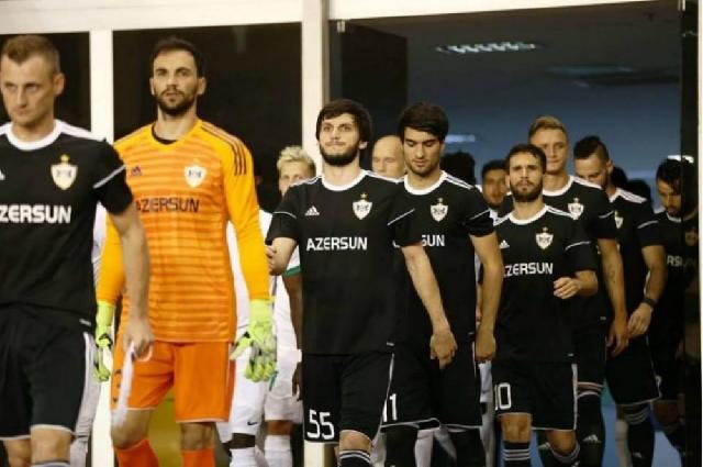 “Qarabağ” və “Sportinq” komandalarının start heyətləri açıqlanıb