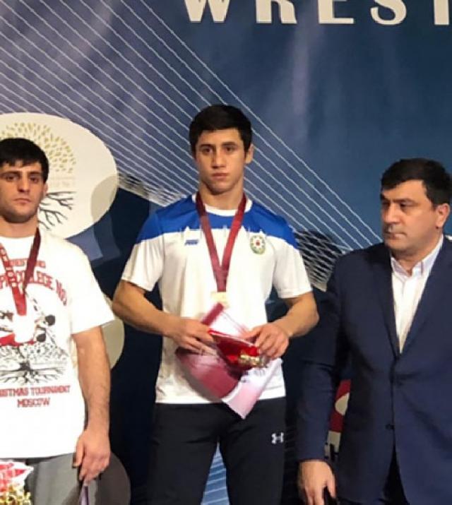 Güləşçimiz Moskvada bürünc medal qazanıb