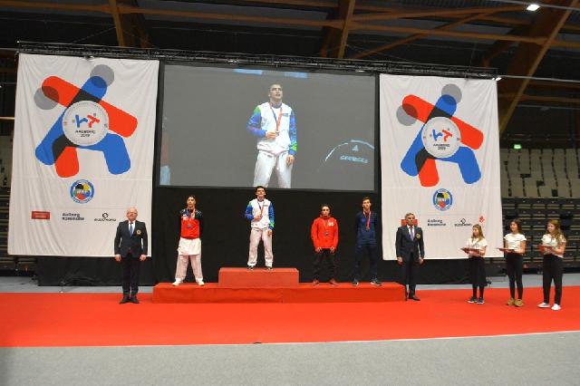 Avropa çempionatında 3 karateçimiz qızıl medalı qazanıb