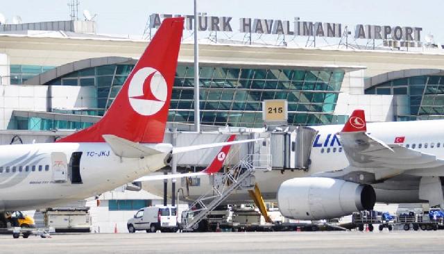 İstanbul aeroportlarından ötən ay 8 milyona yaxın sərnişin istifadə edib