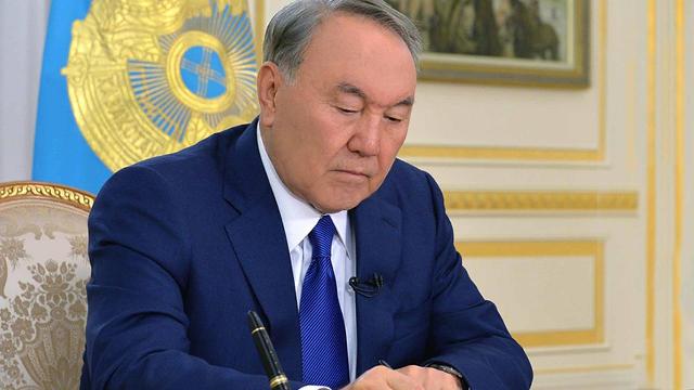 Nursultan Nazarbayev hökuməti istefaya göndərdi