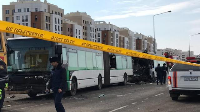 Nur-Sultan şəhərində ağır yol qəzası baş verib