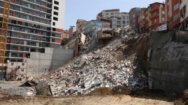 İstanbulda çökmə təhlükəsi olan 26 bina boşaldılıb