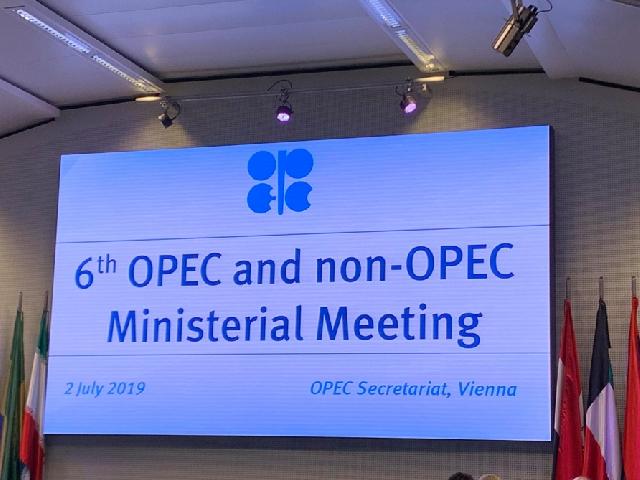 Pərviz Şahbazov Vyanada OPEC nazirlərinin görüşündə iştirak edir