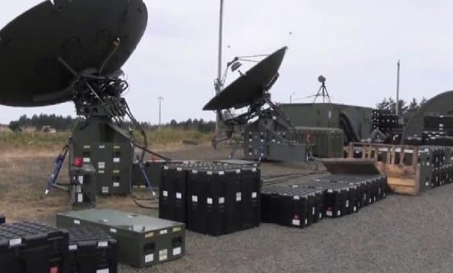 İran “Fələk” adlı yeni radar sistemini təqdim edib