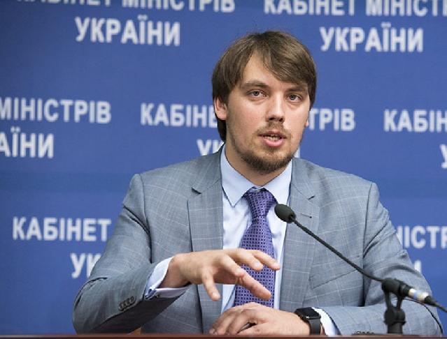 Aleksey Qonçaruk Ukraynanın yeni baş naziri seçilib