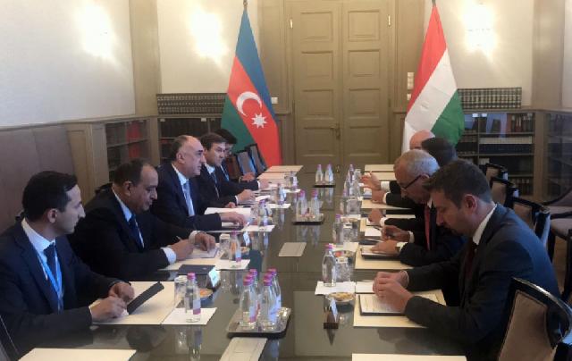Azərbaycan-Macarıstan əlaqələri strateji tərəfdaşlığa söykənir