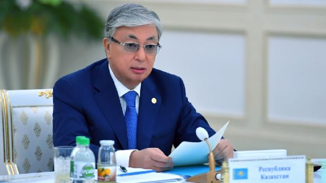 Qazaxıstan prezidenti MDB məkanında vahid viza rejimi təklif edir