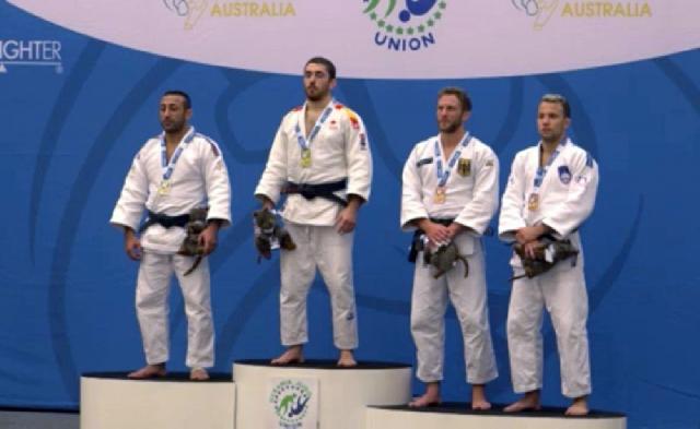 Nicat Şıxəlizadə beynəlxalq turnirdə gümüş medal qazandı