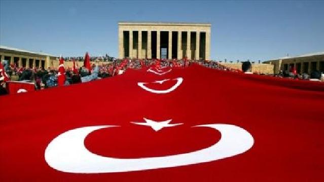 Türkiyə Cümhuriyyətinin qurucusu Atatürkün vəfatından 81 il ötür