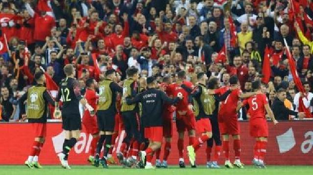 Türkiyə millisi "Euro2020"nin final mərhələsinə vəsiqə qazanıb