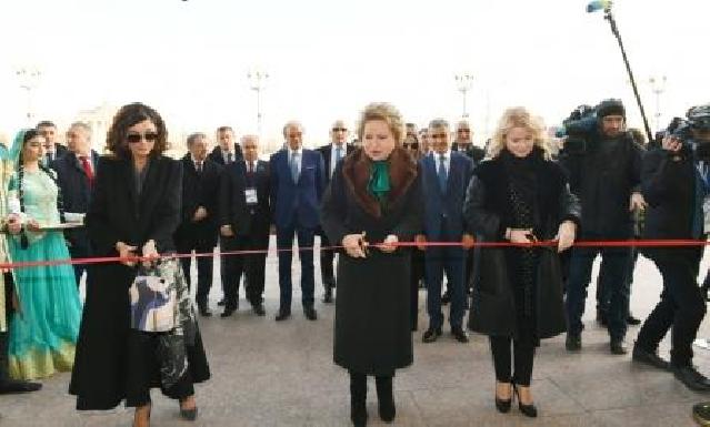 Mehriban Əliyeva Moskvada XTNS-də "Azərbaycan” pavilyonunun açılışında  iştirak edib