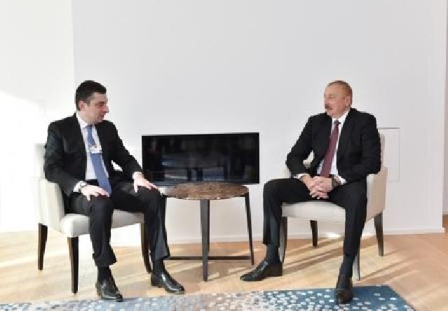 Prezident İlham Əliyev Davosda Gürcüstanın baş naziri ilə görüşüb