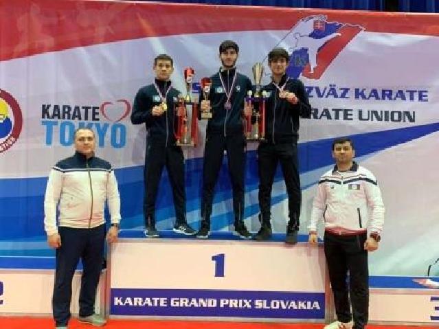 Karateçilərimiz Slovakiya Qran-Prisində üç medal qazanıblar