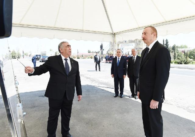 Prezident İlham Əliyev Goranboyda yeni avtoyolun açılışında iştirak edib