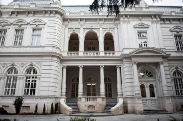Gürcüstanda koronovirusa görə Prezident Administrasiyası fəaliyyətini  dayandırdı