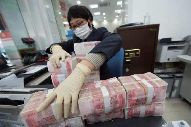 Çin koronovirusla mübarizəyə 16,7 milyard dollar xərcləyib