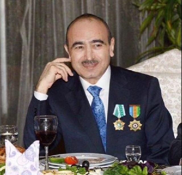 Klinikadan açıqlama: “Burada Əli Həsənov adlı bir pasiyent yoxdur”