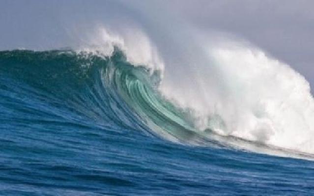 Neft Daşlarında dalğanın hündürlüyü 2.7 metrə çatır-FAKTİKİ HAVA