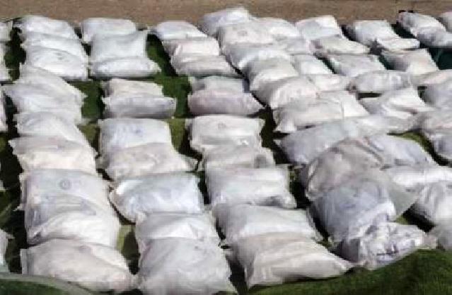 Ötən il İran polisi 1200 ton narkotik vasitə müsadirə edib