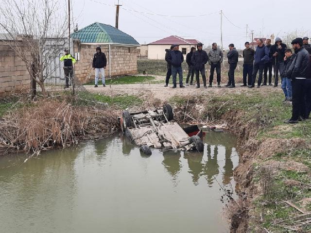 Kürdəmirdə "Jiquli" kanala aşdı: 1 nəfər öldü, 4 nəfər yaralandı