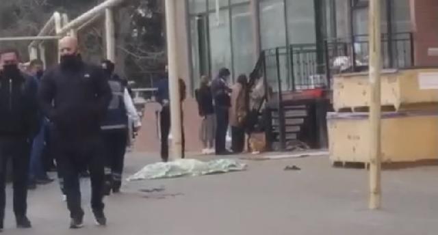 Paytaxtda intihar:Gənc qız özünü binadan atdı