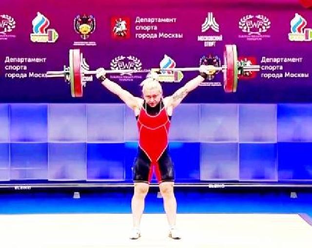 Azərbaycanın ağır atleti Boyanka Kostova Avropa çempionu olub
