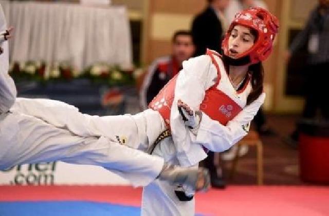 Minaya Əkbərova Avropa çempionatında bürünc medal qazandı