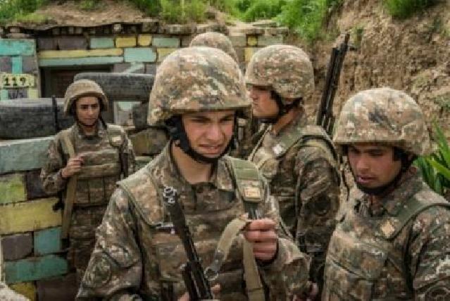 Ermənistan ordusunda daha bir əsgər “dedovşina”nın qurbanı olub