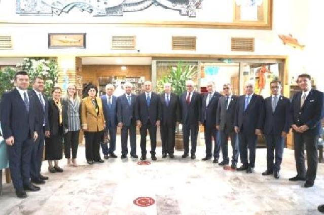 Mövlud Çavuşoğlu Azərbaycan parlament heyətini qəbul edib