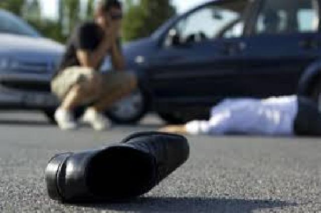 Paytaxtda “Mercedes”yolu keçən piyadanı vurub öldürdü