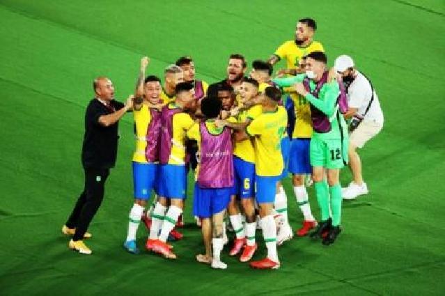 Futbol üzrə Braziliya millisi Olimpiya çempionu adını qazanıb