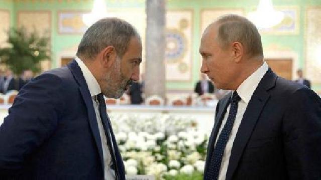 Paşinyan Moskvada Putinlə görüşəcək