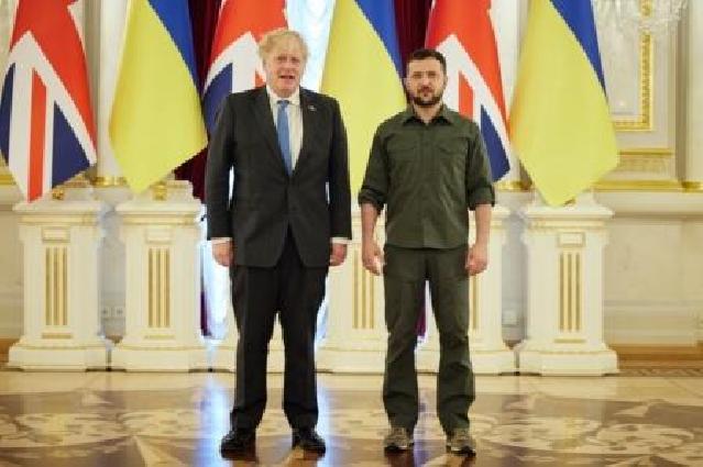 Boris Conson yenidən Ukraynaya səfər edib