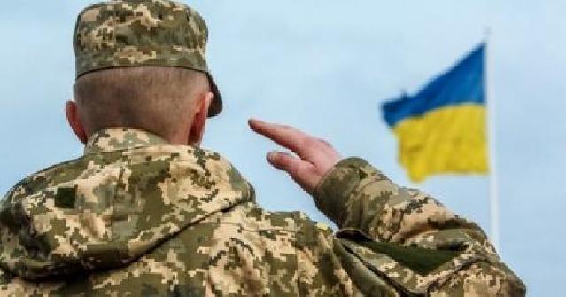 Britaniya 10 min Ukrayna hərbçisinə təlim keçəcək:İlk qrup artıq Londana gəlib