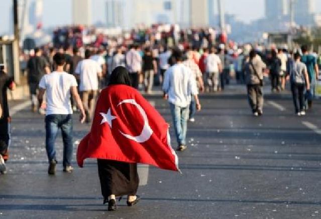 Bu gün Türkiyədə Demokratiya və Milli Birlik Günüdür