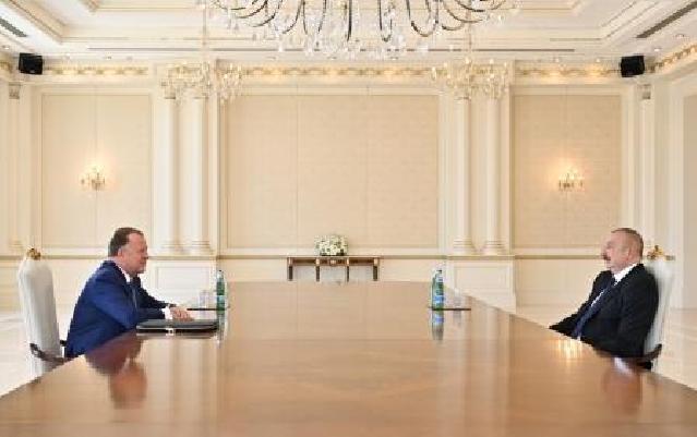 İlham Əliyev Beynəlxalq Cüdo Federasiyasının prezidentini qəbul edib