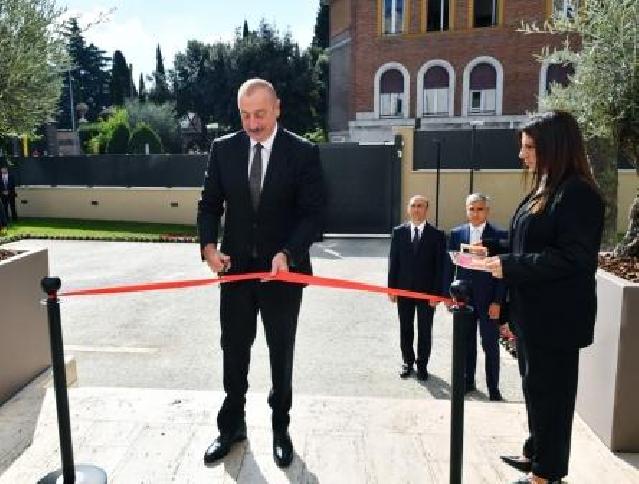 Romada Azərbaycan səfirliyinin yeni binasının açılışı olub-YENİLƏNİB