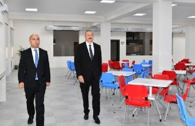 İlham Əliyev Binəqədi rayonundakı 335 saylı məktəbin açılışında iştirak edib