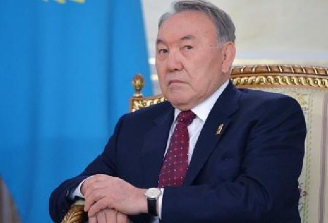 Nazarbayev Qazaxıstanın fəxri senatoru statusunu itirib