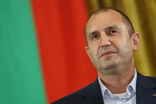 Bolqarıstan prezidenti parlamenti buraxdı və müvəqqəti hökumət yaratdı
