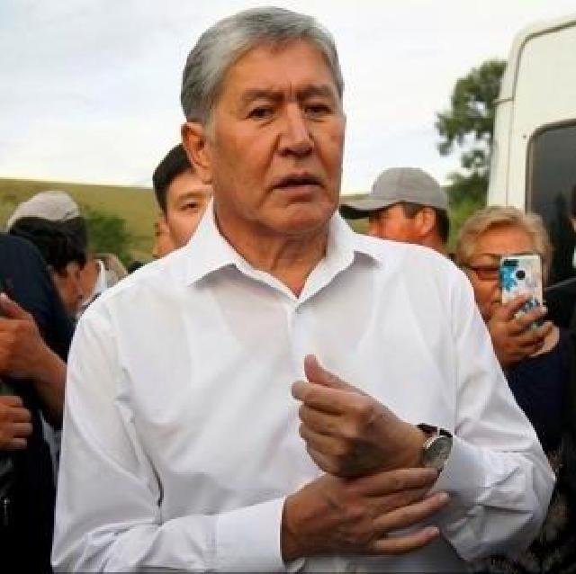 Qırğızıstanın sabiq prezidenti Almazbek Atambayev azadlığa buraxılıb