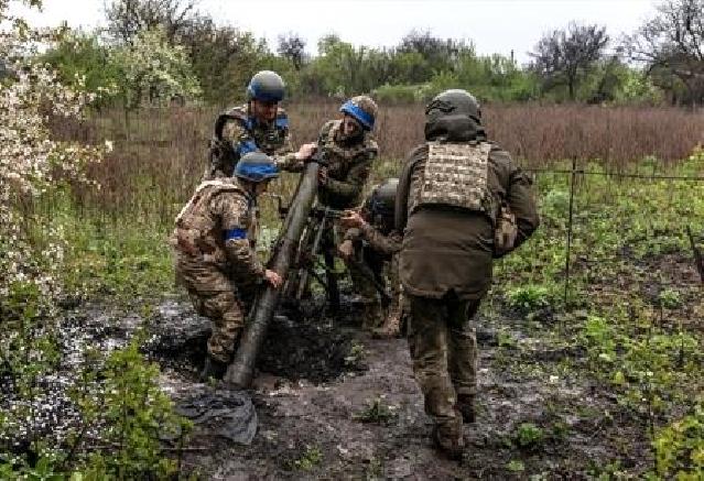 Ukrayna ordusu 8 briqada ilə əks-hücuma hazırlaşır