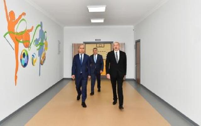 İlham Əliyev Xırdalanda yeni məktəb binasının açılışında iştirak edib