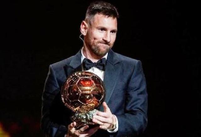 Messi 8-ci dəfə "Qızıl top"un qalibi oldu
