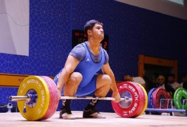 Azərbaycanlı ağır atlet dünya birinciliyinə yollanıb