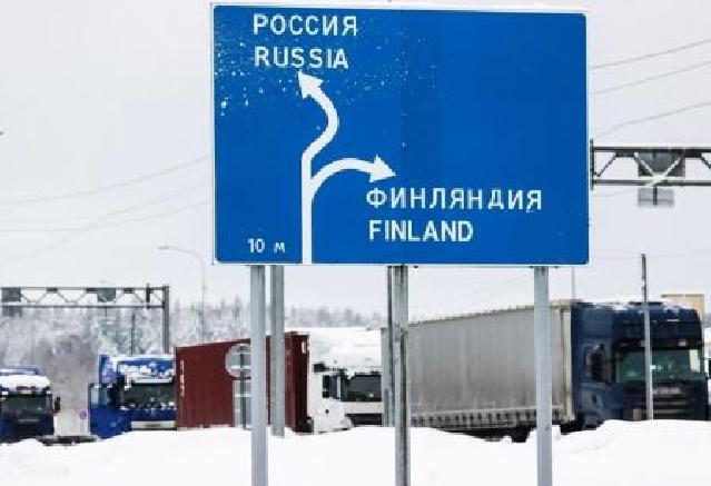 Prezident Finlandiya-Rusiya sərhəddinin müddətsiz bağlanması qərarını dəstəkləyib