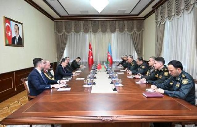 Azərbaycan-Türkiyə hərbi əməkdaşlığının perspektivləri müzakirə edilib
