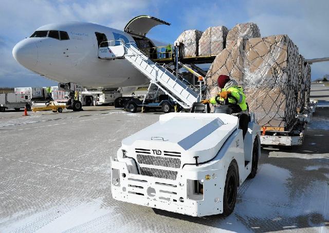 Yanvarda hava nəqliyyatı ilə 410 ton yük göndərilib